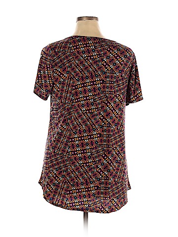 Lularoe Short Sleeve T-Shirt (view 2)