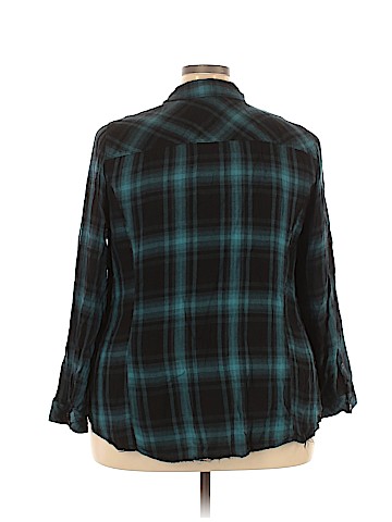 Torrid Long Sleeve Button-Down Shirt (view 2)