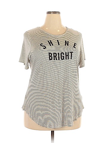 Old Navy Short Sleeve T-Shirt (view 1)