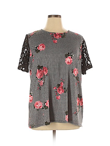 PIPHANY Short Sleeve Top (view 1)