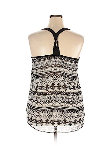 No Boundaries Sleeveless Top (view 2)