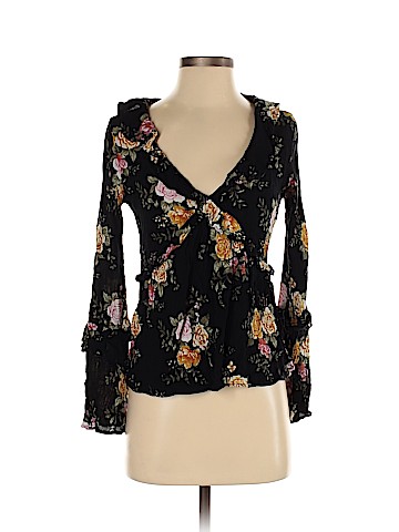 American Eagle Outfitters Long Sleeve Blouse (view 1)