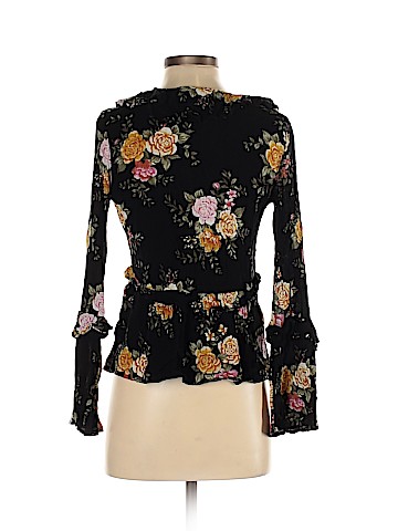 American Eagle Outfitters Long Sleeve Blouse (view 2)