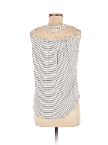 Maeve by Anthropologie Short Sleeve T-Shirt (view 2)