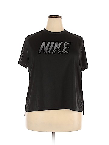 Nike Active T-Shirt (view 1)
