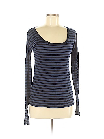 Vince. Long Sleeve T-Shirt (view 1)