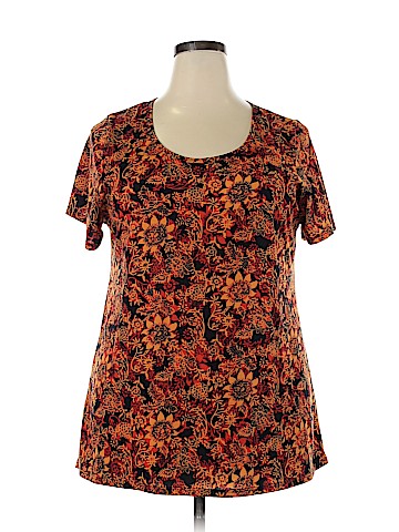 Lularoe Short Sleeve T-Shirt (view 1)