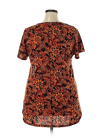 Lularoe Short Sleeve T-Shirt (view 2)