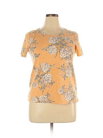 Bobbie Brooks Short Sleeve T-Shirt (view 1)