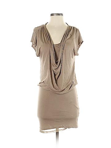 Alice + Olivia Casual Dress (view 1)