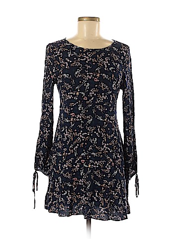 American Eagle Outfitters Casual Dress (view 1)
