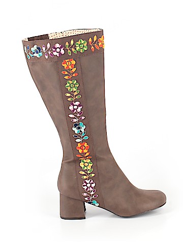 But Another Innocent Tale... Boots (view 1)