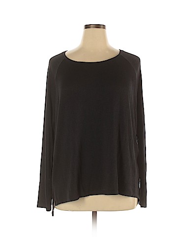 Old Navy Long Sleeve T-Shirt (view 1)