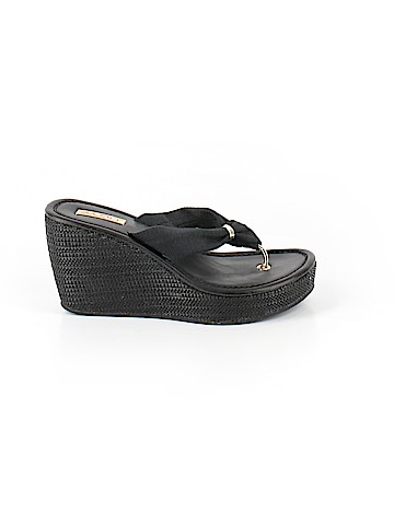 Aldo Wedges (view 1)