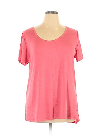 Lularoe Short Sleeve T-Shirt (view 1)