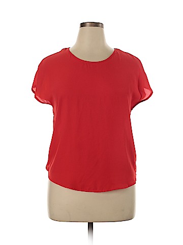Elodie Short Sleeve Blouse (view 1)