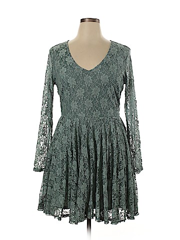 Rewind Cocktail Dress (view 1)