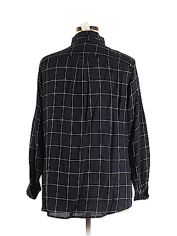 Banana Republic Long Sleeve Button-Down Shirt (view 2)