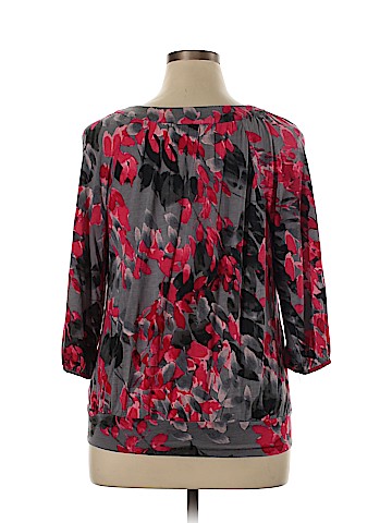 Elle 3/4 Sleeve Top (view 2)