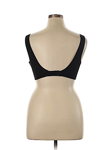 Victoria Sport Sports Bra (view 2)