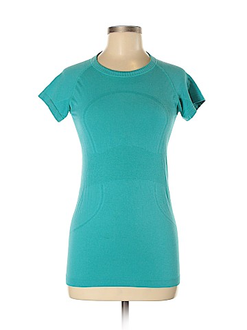 Lululemon Athletica Active T-Shirt (view 1)