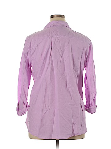 Old Navy Long Sleeve Button-Down Shirt (view 2)