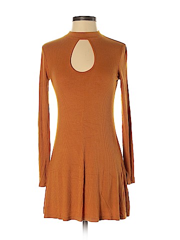 Forever 21 Casual Dress (view 1)