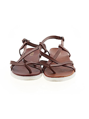 Mia Sandals (view 2)