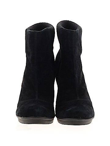 Kenneth Cole REACTION Ankle Boots (view 2)