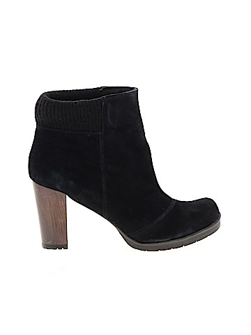 Kenneth Cole REACTION Ankle Boots (view 1)
