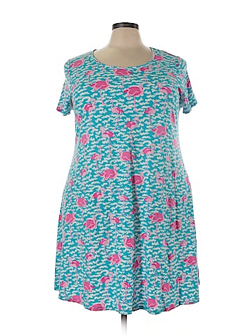 Crown & Ivy Casual Dress (view 1)