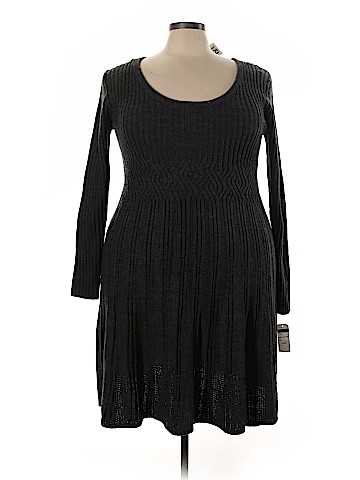 Sandra Darren Casual Dress (view 1)