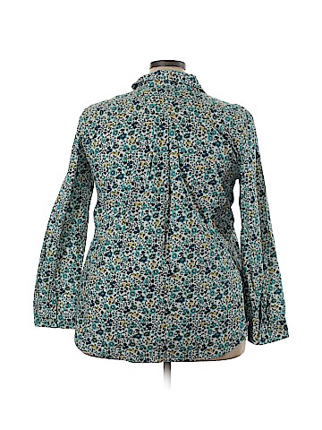 Old Navy Long Sleeve Button-Down Shirt (view 2)