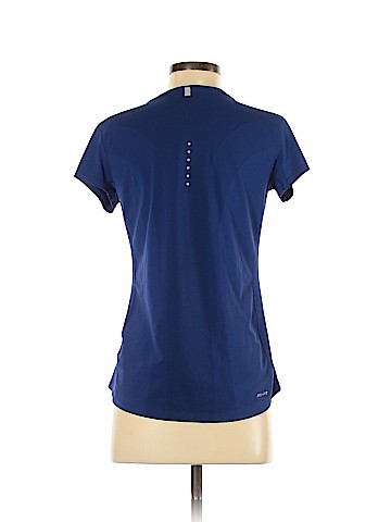 Nike Active T-Shirt (view 2)