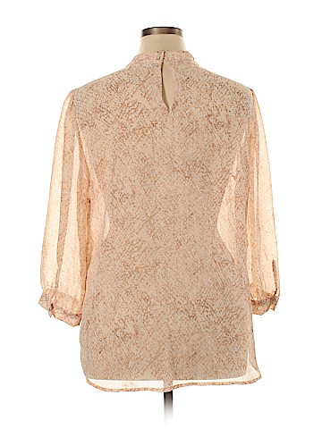 New York & Company 3/4 Sleeve Blouse (view 2)