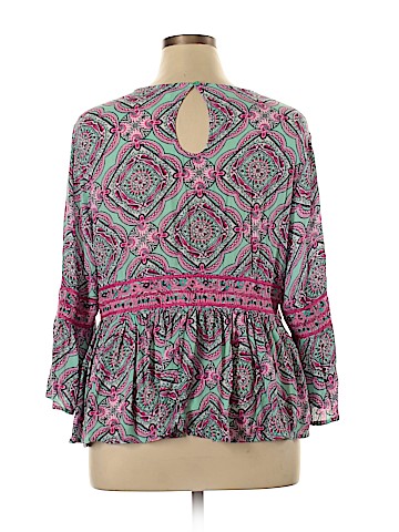 Crown & Ivy 3/4 Sleeve Blouse (view 2)