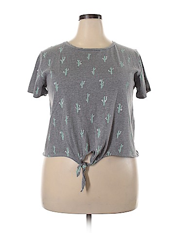 Fifth Sun Short Sleeve Top (view 1)