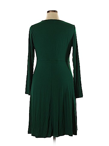 Old Navy Casual Dress (view 2)