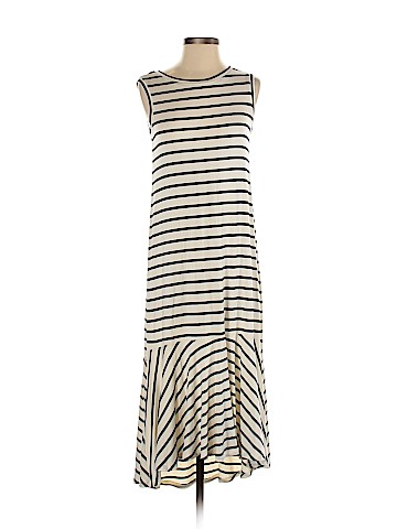 Amour Vert Casual Dress (view 1)