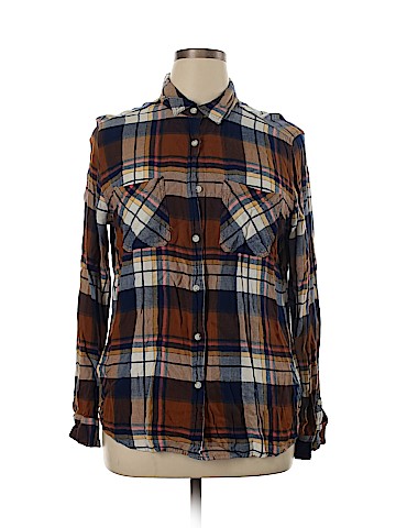 Mossimo Supply Co. Long Sleeve Button-Down Shirt (view 1)