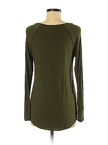 American Eagle Outfitters Long Sleeve Top (view 2)