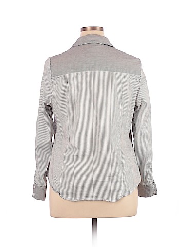 Lane Bryant Long Sleeve Button-Down Shirt (view 2)