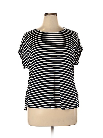 Apt. 9 Short Sleeve Top (view 1)