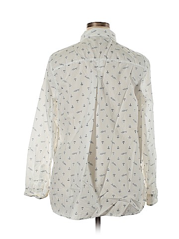 Old Navy Long Sleeve Button-Down Shirt (view 2)