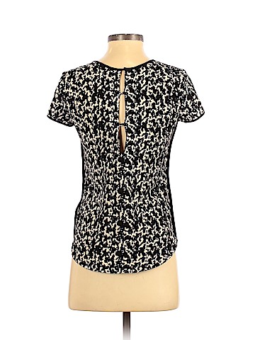 H&M Short Sleeve T-Shirt (view 2)