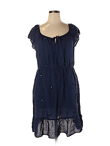 Old Navy Casual Dress (view 1)