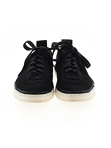 Ugg Australia Sneakers (view 2)