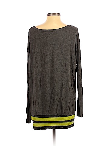 B44 Dressed Long Sleeve Top (view 2)