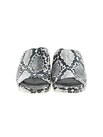 Kenneth Cole REACTION Mule/Clog (view 2)