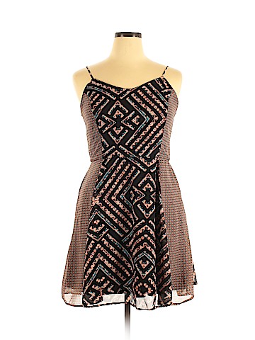 Xhilaration Casual Dress (view 1)